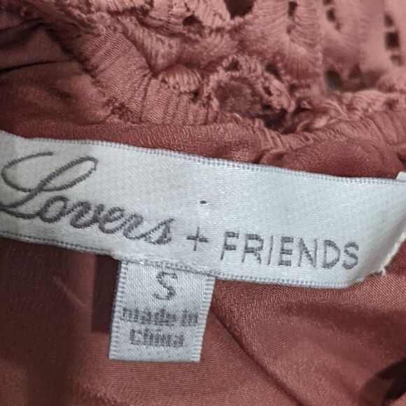 Lovers & Friends | Dream Vacay lace dress in Mauve - Picture 7 of 15